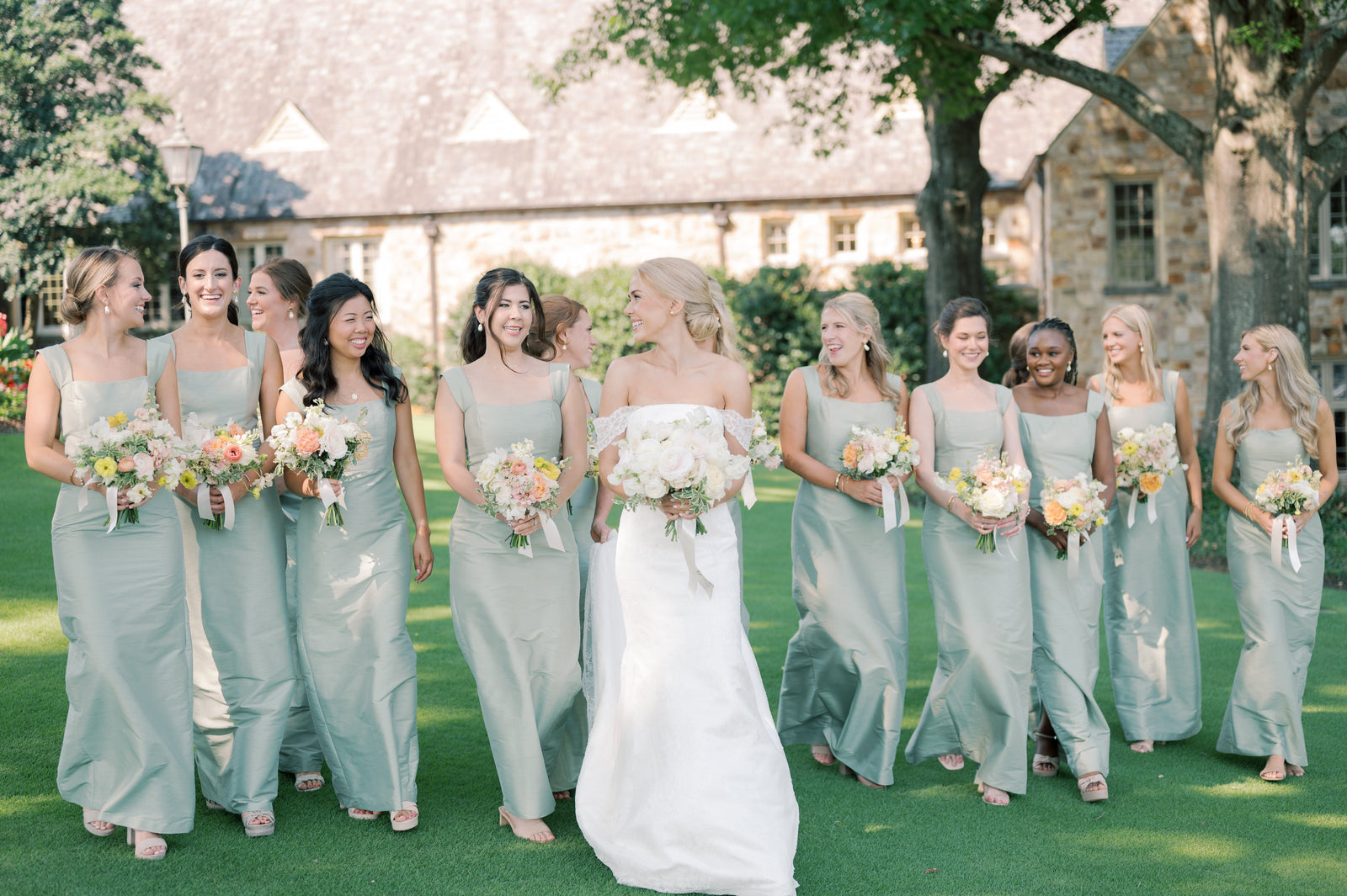 Lucy and Preston's Wedding | Real Weddings Inspiration Lula Kate Lucy and Preston's Wedding | Real Weddings Inspiration Lula Kate