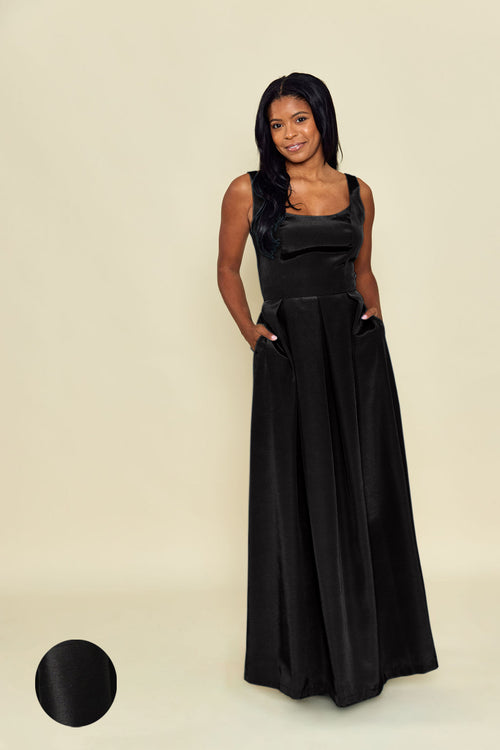 bobbin net plunging flange skirt bridesmaid dress Vera Wang | Dresses | Bobbin Net Plunging Flange Skirt Bridesmaid Dress