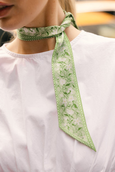 LulaKate x Swells Fresh Green Floral Silk Twilly – Lula Kate display picture 3