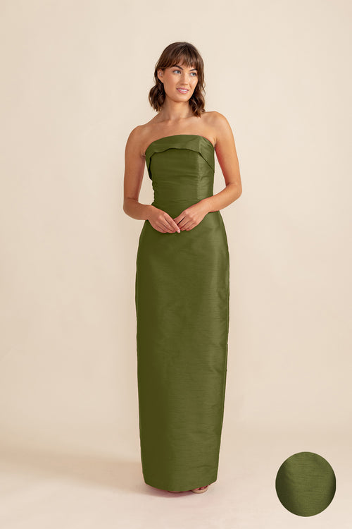 eva's bridal bridesmaid dresses It's such a privilege to see JT as part of your special moments. Eva's bridesmaids wear the Cascade Pleated Gown in pink